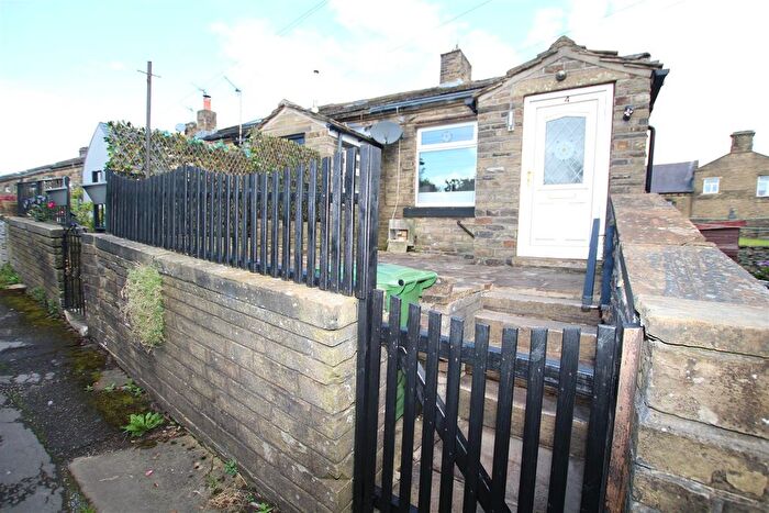 1 Bedroom Terraced Bungalow To Rent In Prospect View, Queensbury, Bradford, BD13