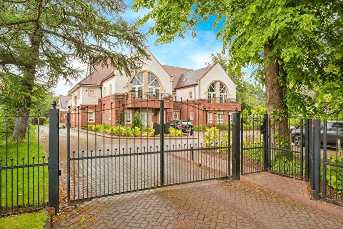 2 Bedroom Apartment To Rent In Milestone Court, Doncaster, DN4
