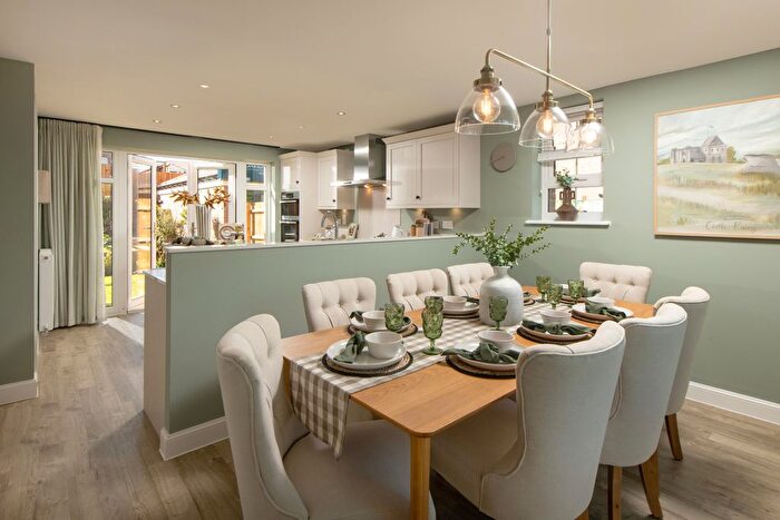 4 Bedroom Detached House For Sale In "Avondale" At Bromyard Road, Worcester, WR2