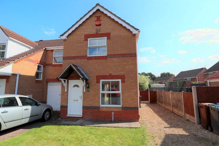 2 Bedroom Semi-Detached House To Rent In Briar Close, South Hykeham, LN6