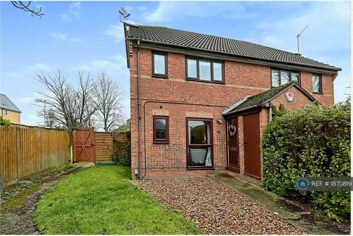 1 Bedroom Maisonette To Rent In Ashby Court, Reading, RG2