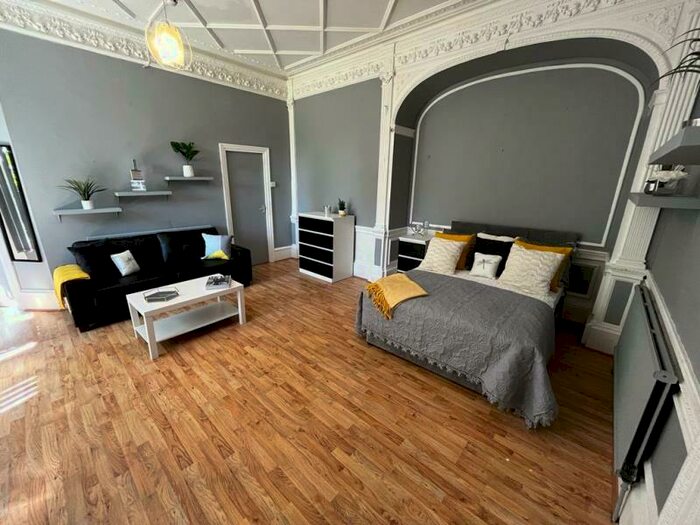 Studio To Rent In Virginia House, LS6