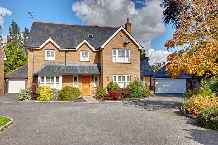 5 Bedroom Detached House For Sale In High Wych Road, Sawbridgeworth, CM21