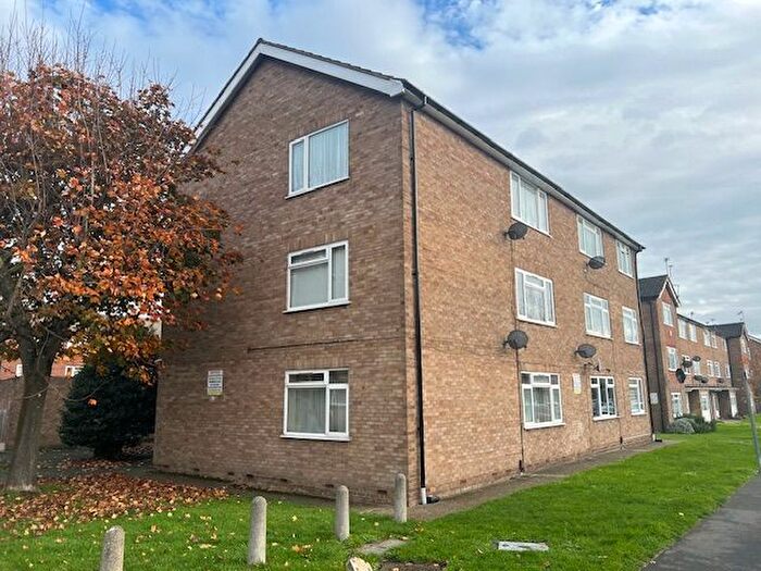 2 Bedroom Flat For Sale In Victoria Road, Ruislip, HA4