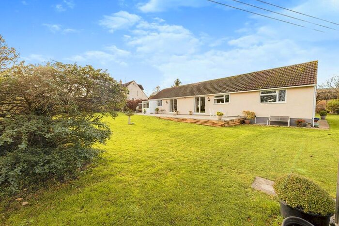 2 Bedroom Detached Bungalow For Sale In Moonraker Farm, Gastard, Corsham, SN13