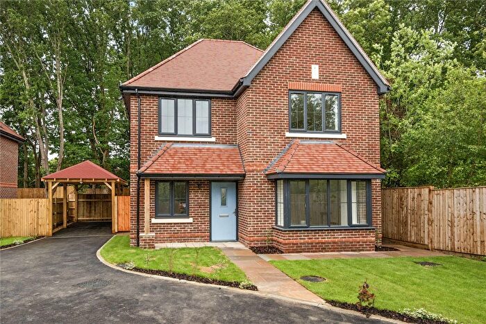 4 Bedroom Detached House For Sale In Hedgerows, Gadbridge Lane, Ewhurst, GU6