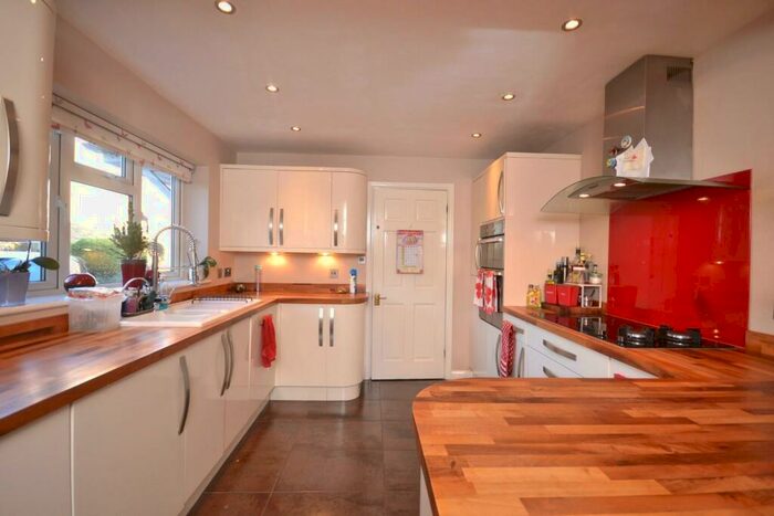 5 Bedroom Detached House To Rent In Rainworth Close, Lower Earley, Reading, Berkshire, RG6