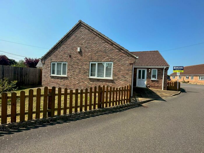 4 Bedroom Detached Bungalow For Sale In Cowslip Close, Doddington, March, PE15