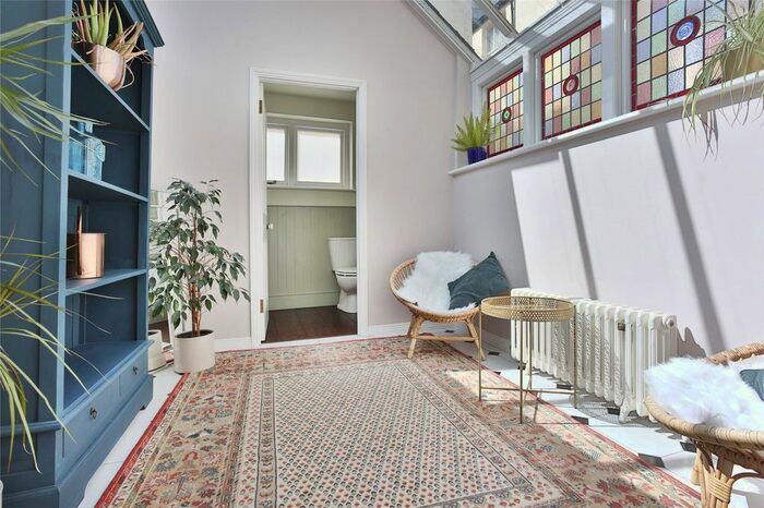 5 Bedroom Detached House To Rent In Lansdowne Square, Hove, East Sussex, BN3