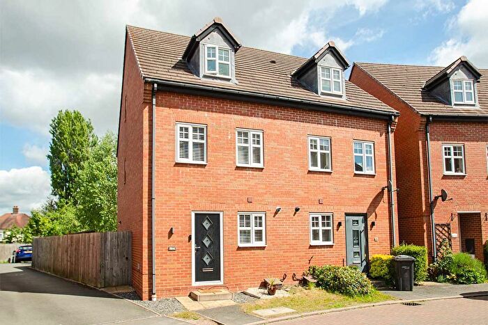 3 Bedroom Semi-detached House For Sale In Victory Close, Lichfield, WS14