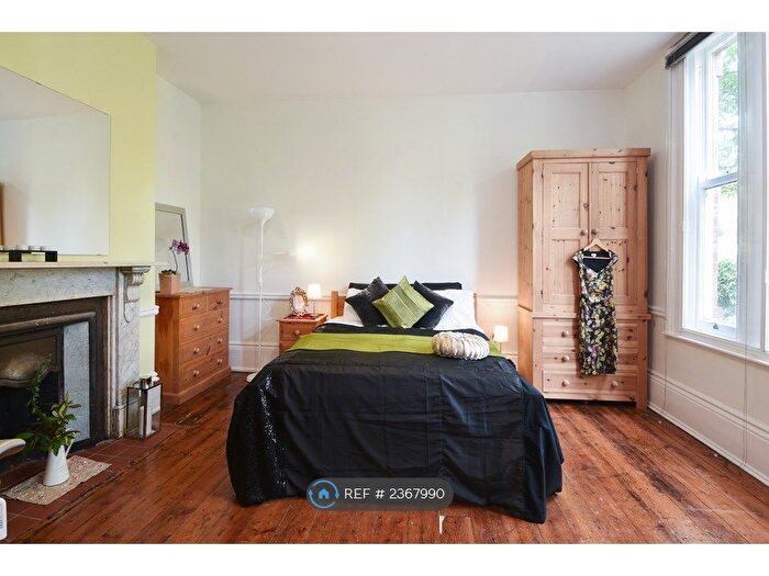 6 Bedroom Flat To Rent In Priory Place, Sheffield, S7