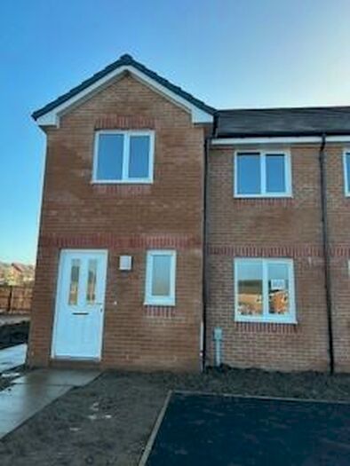 3 Bedroom House To Rent In Bryce Court, EH53