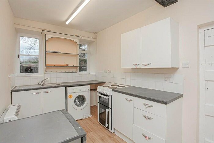 1 Bedroom Semi-Detached House To Rent In Lower Farm, Lower Radley, OX14