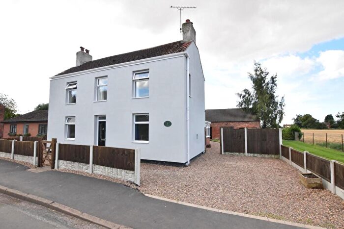 3 Bedroom Detached House To Rent In Shore Road, Garthorpe, Scunthorpe, DN17