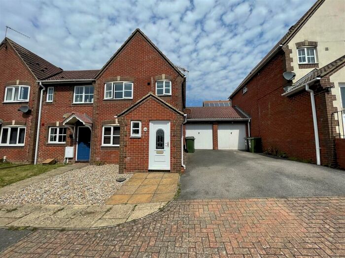 3 Bedroom Semi-Detached House To Rent In Lavant Road, Stone Cross, Pevensey, BN24