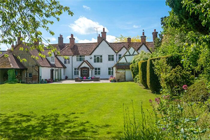 8 Bedroom Equestrian Facility For Sale In Whitchurch, Buckinghamshire, HP22