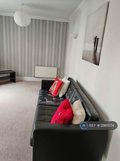 2 Bedroom Flat To Rent In High St, Northampton, NN5