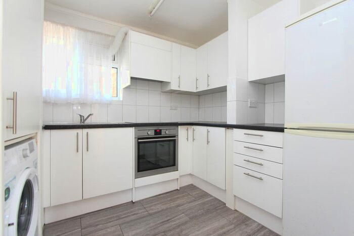 2 Bedroom Flat To Rent In Kingsbury Road, London, NW9