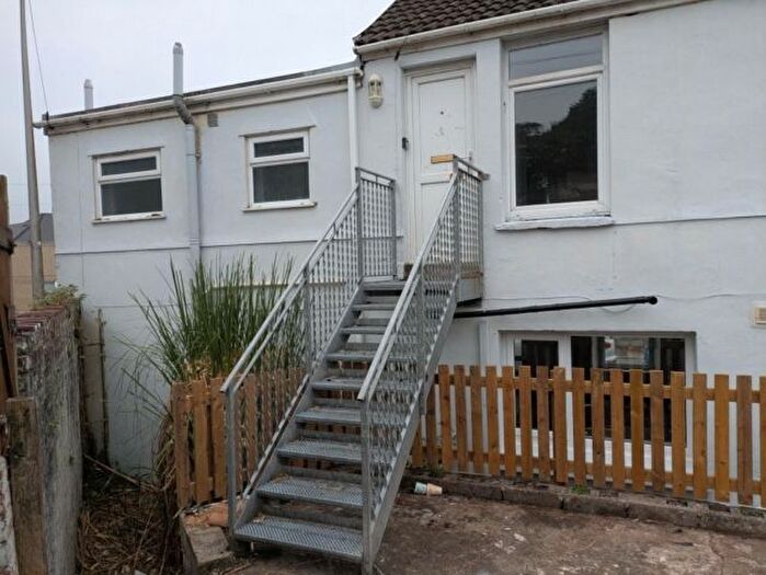 1 Bedroom Flat To Rent In Llanelli, Wern Road., SA15