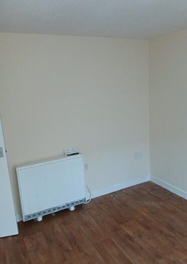 1 Bedroom Flat To Rent In Double Street, Spalding, Lincolnshire, PE11