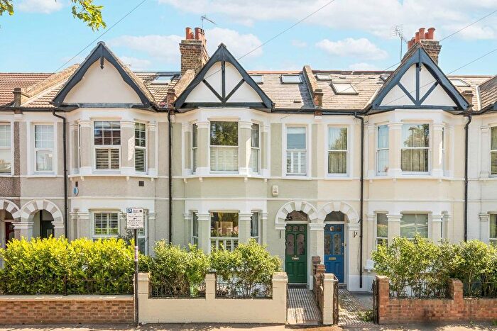 4 Bedroom Property For Sale In Ravensbury Terrace, Earlsfield, SW18
