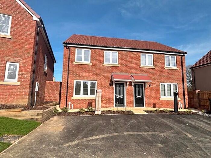 3 Bedroom Semi Detached House To Rent In Dairy Gardens, Downham Market, PE38