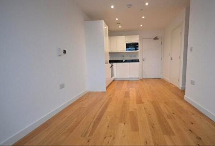 1 Bedroom Property To Rent In Warren Road, Cheadle, SK8