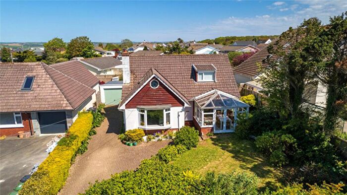 4 Bedroom Bungalow For Sale In Pottery Lane, Yelland, Barnstaple, EX31