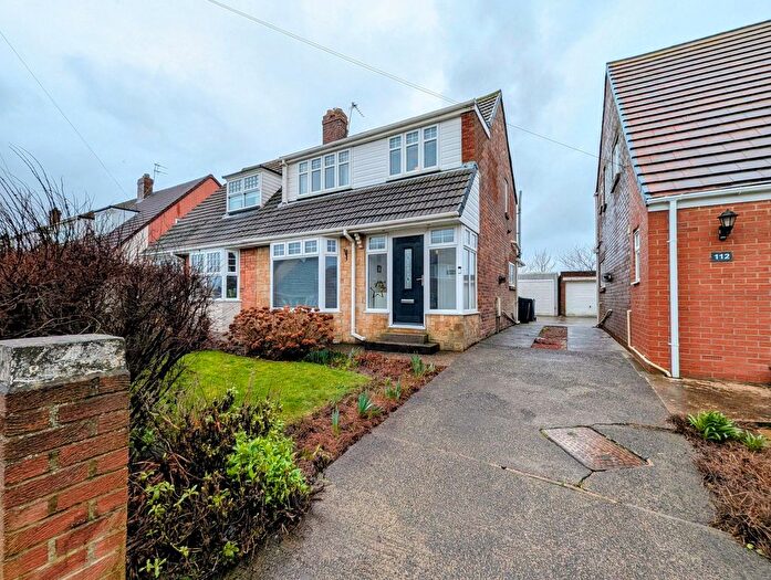 3 Bedroom Semi Detached House For Sale In Bamburgh Avenue, South Shields, NE34