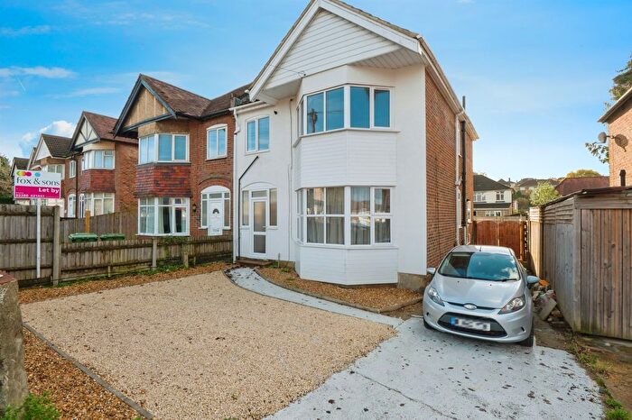 1 Bedroom Flat For Sale In Bitterne Road West, Southampton, SO18