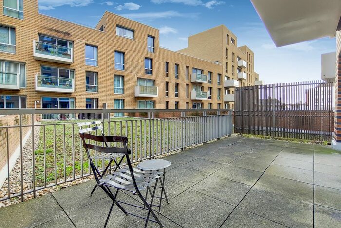 2 Bedroom Flat For Sale In Devons Road, Bow, London, E3