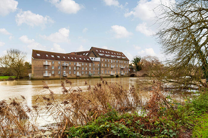 Studio For Sale In , Bridge Place, Godmanchester, Huntingdon, Cambridgeshire, A28
