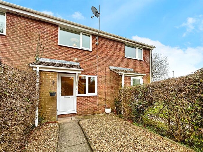 2 Bedroom Terraced House To Rent In Maple Avenue, Bulwark, NP16