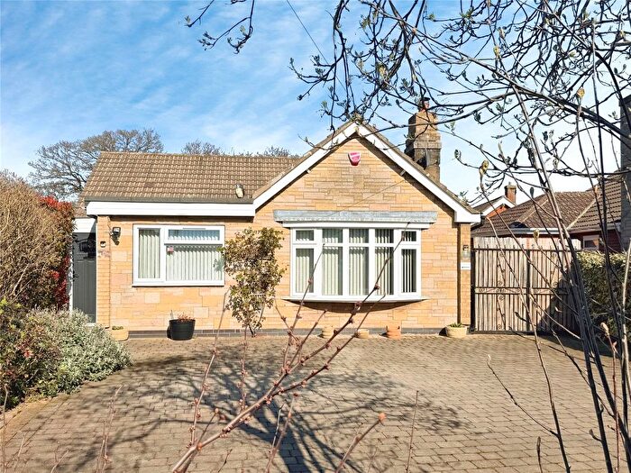 3 Bedroom Bungalow For Sale In Abbeyfields, Finningley, Doncaster, South Yorkshire, DN9