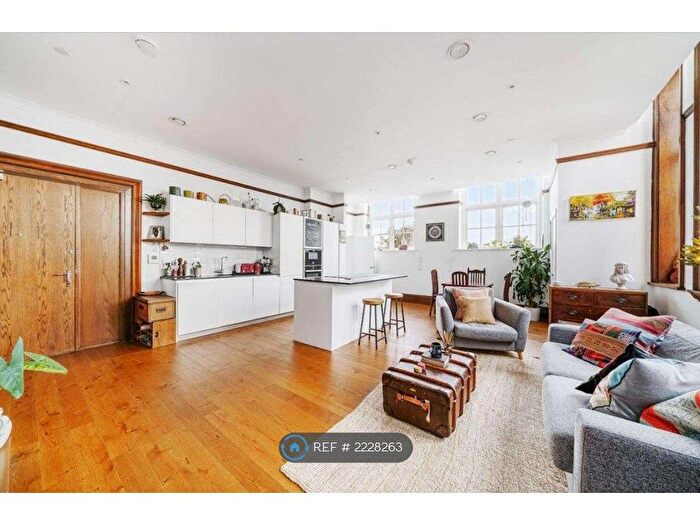 1 Bedroom Flat To Rent In Winchester Street, London, W3