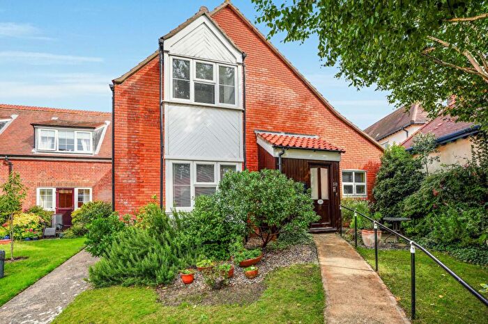 2 Bedroom Detached House For Sale In Ashdown Court, Cromer, NR27