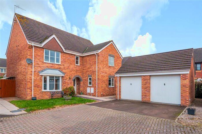 4 Bedroom Detached House To Rent In Kingswood Road, Monmouth, Monmouthshire, NP25