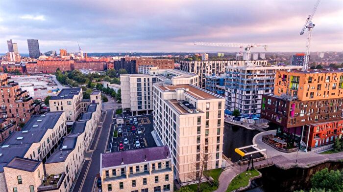 2 Bedroom Apartment To Rent In One Vesta Street, New Islington, M4