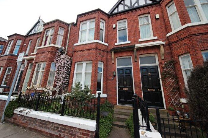 4 Bedroom Terraced House To Rent In Scarcroft Hill, York, YO24