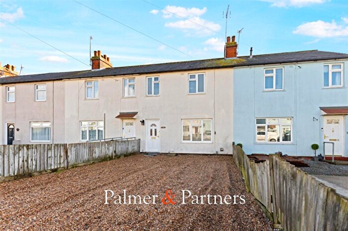 3 Bedroom Terraced House For Sale In Crown Bays Road, Colchester, Essex, CO4