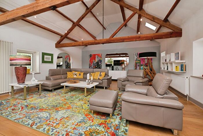 3 Bedroom Semi-Detached House For Sale In English Drove, Peterborough, PE6