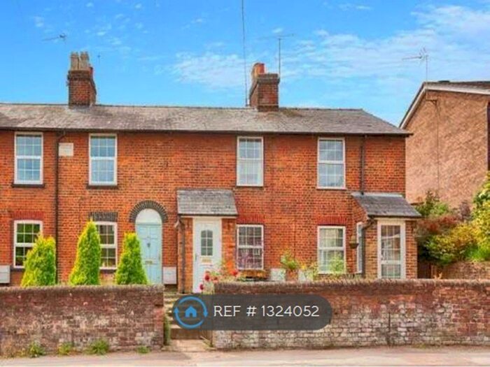 2 Bedroom Terraced House To Rent In High Street, London Colney, St. Albans AL2