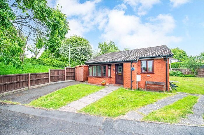 2 Bedroom Bungalow For Sale In Ashfields, Oakengates, Telford, Shropshire, TF2