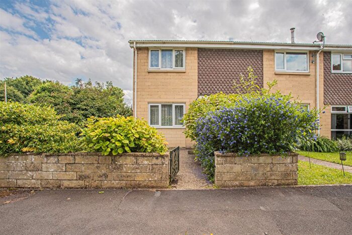 3 Bedroom Semi-Detached House For Sale In Ashwood Road, Rudloe, Corsham, SN13