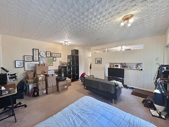 Studio To Rent In Colleton Drive, Twyford, RG10