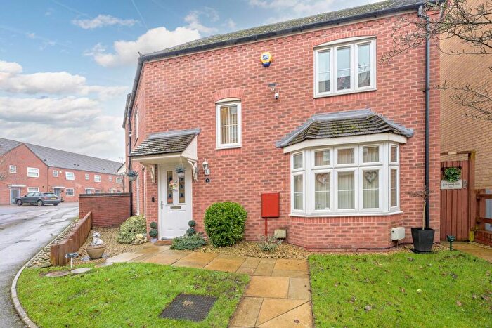 3 Bedroom Semi Detached House For Sale In Goodrich Mews, Lower Gornal, DY3