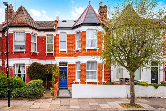 5 Bedroom Terraced House For Sale In Victoria Road, London, N22