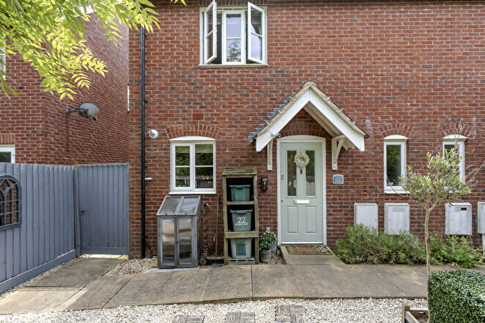 2 Bedroom Semi-Detached House For Sale In Bourton Lane, St Georges, Weston-super-Mare, BS22