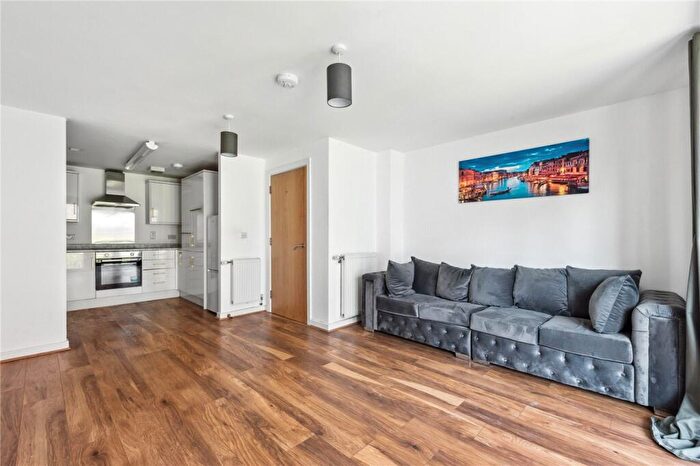 2 Bedroom Apartment To Rent In Glasshouse Fields, London, E1W