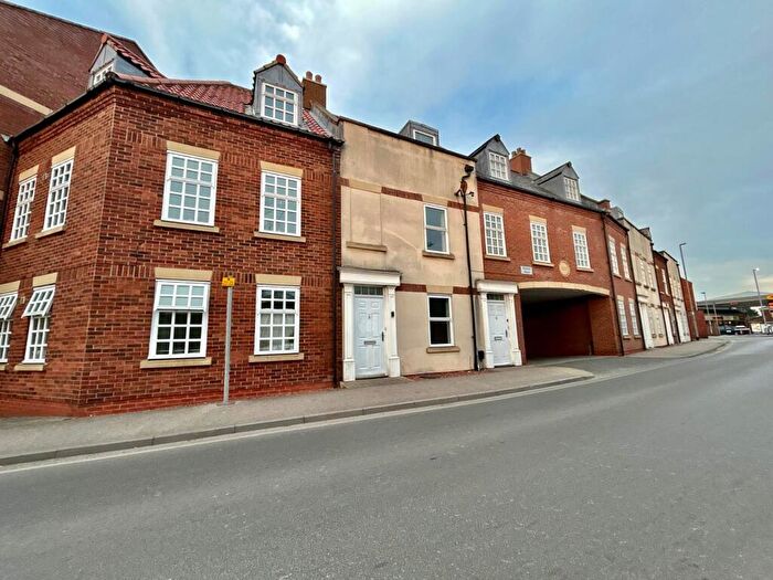 3 Bedroom House To Rent In Minster Wharf, Beverley, East Riding Of Yorkshire, HU17